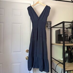 Elegant Navy Midi Dress